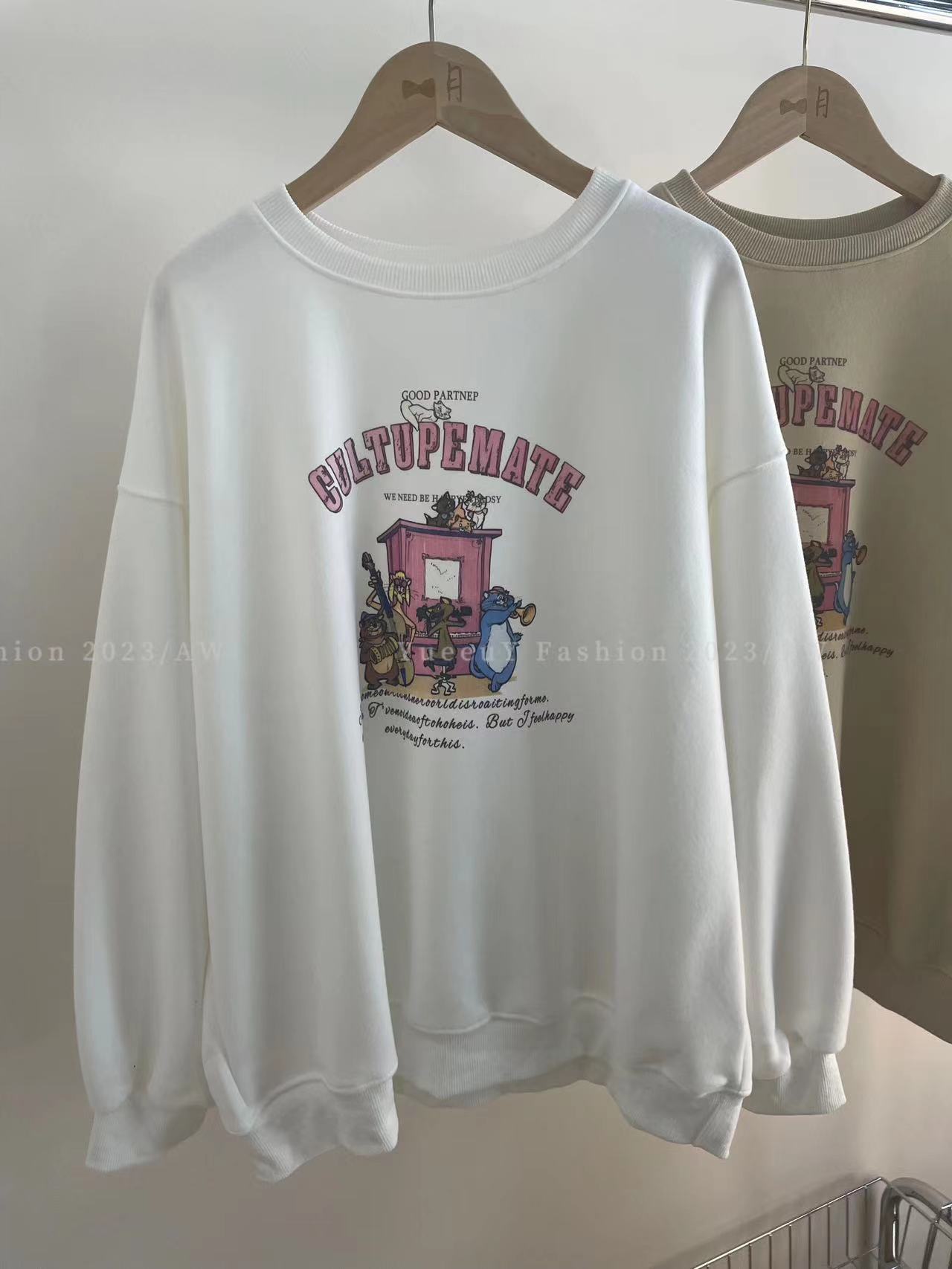 YueeuY“动物乐队”百搭不加绒卫衣