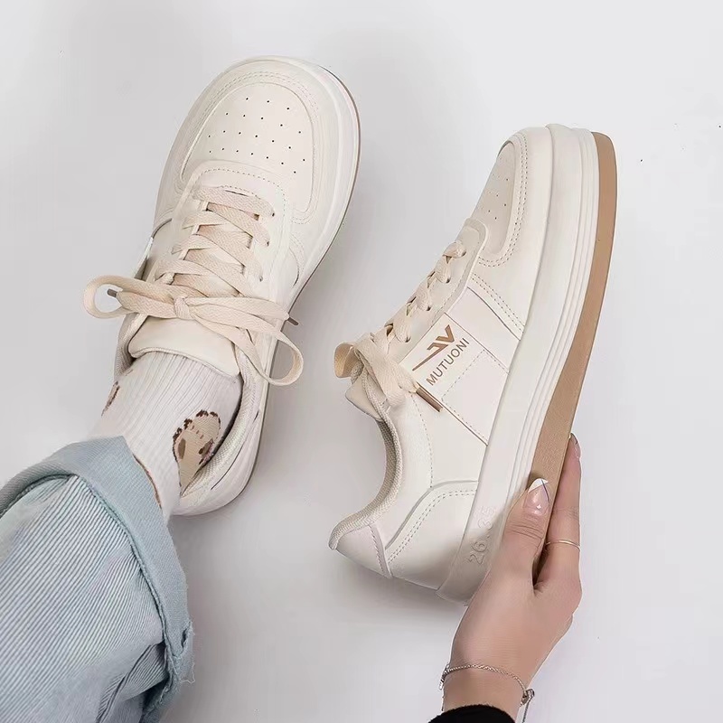A35 (新人见面礼）百搭时尚面包鞋女2024春季新款厚底学生小白鞋