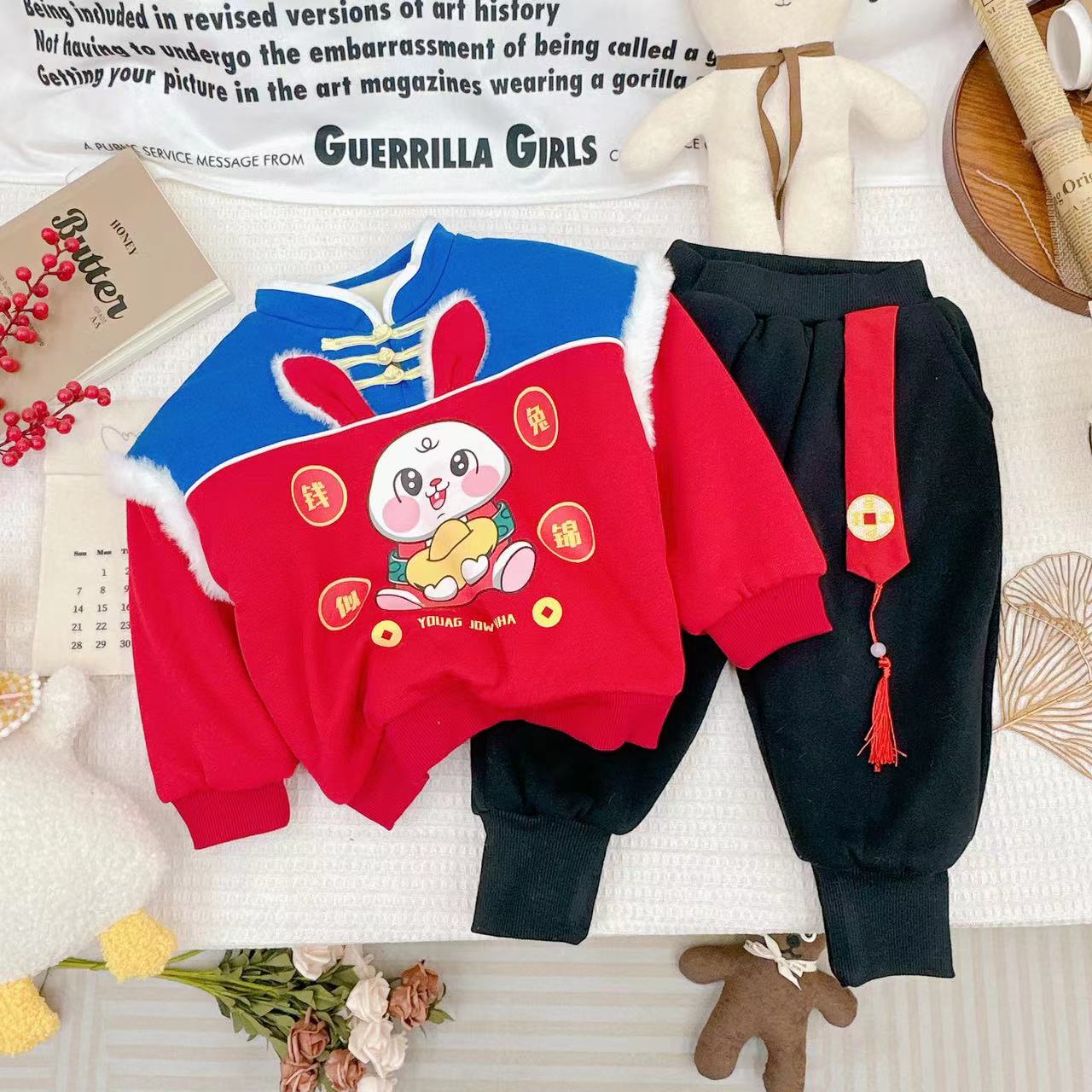 冬款新款女童钱兔似锦国风加绒拜年服套装 CN235