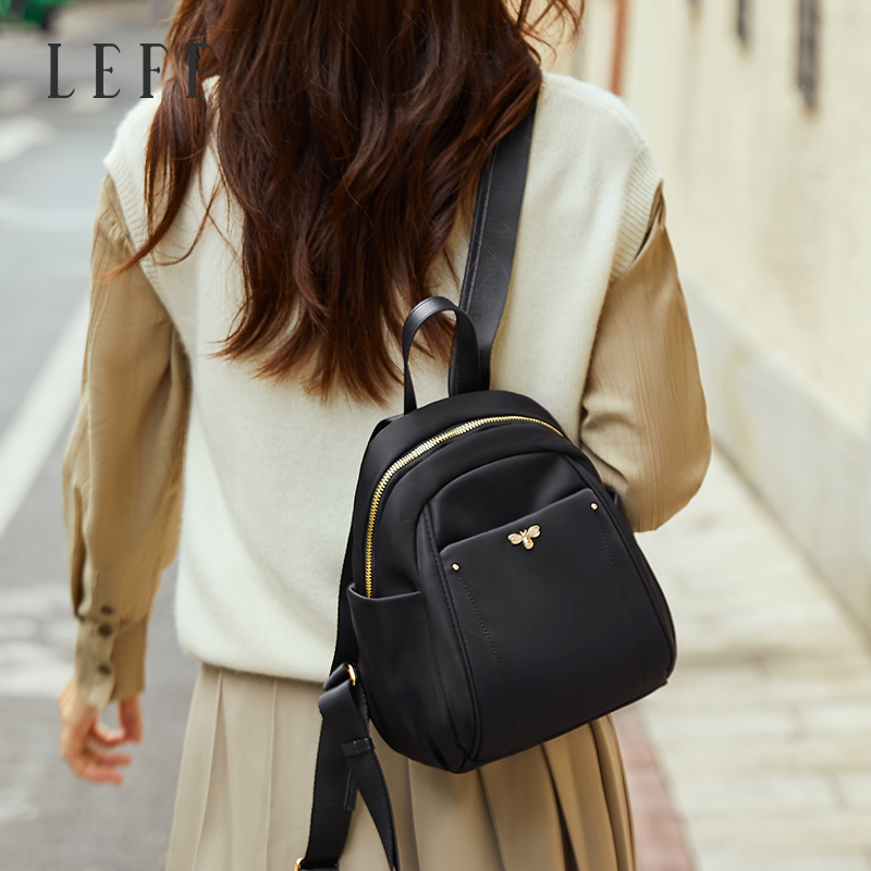 LEFF莱夫小蜜蜂双肩背包女牛津布轻便2023新款休闲帆布旅行小包包