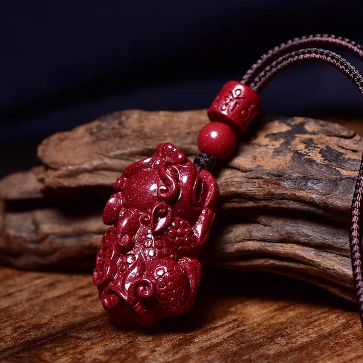 辰砂（处理）高含量朱砂【貔貅吊坠】立体雕刻坠女士男士时尚百搭款