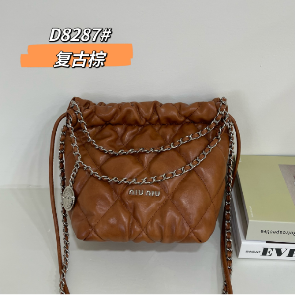 【ZOE】· 优雅水桶 ·ZT-D8287-复古棕轻奢时尚百搭单肩腋下菱格女包