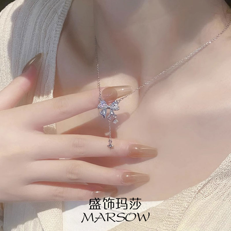 MARSOW/盛饰玛莎 钛钢项链 甜美蝴蝶结项链女轻奢锆石星芒锁骨链