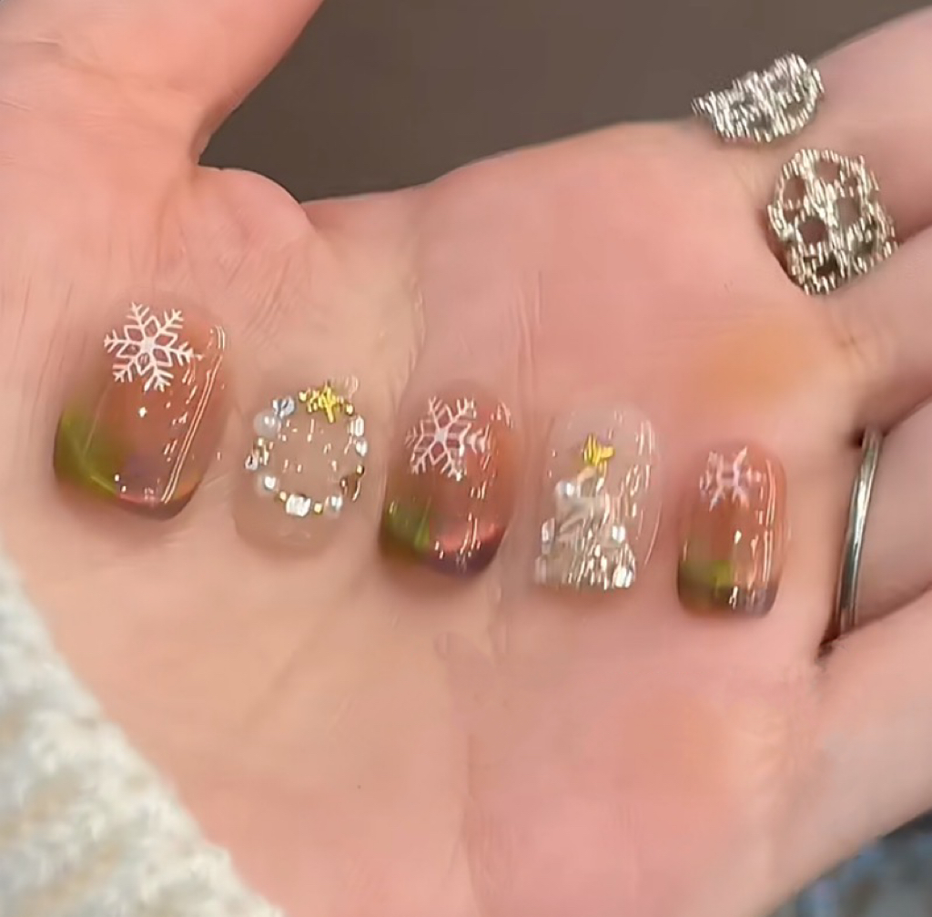 【缤纷圣诞】圣诞冬日雪花纯欲风美甲可拆卸