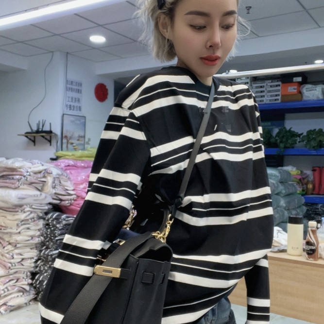 发财鸥家   爆款不等条卫衣