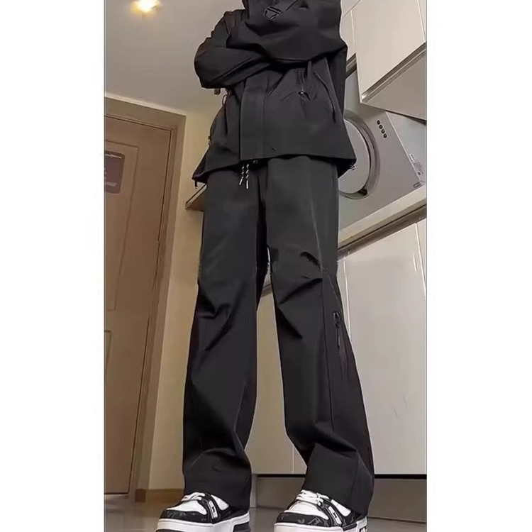 搭配冲锋衣的裤子加绒加厚冬季美式黑色冲锋裤男款防风户外工装裤