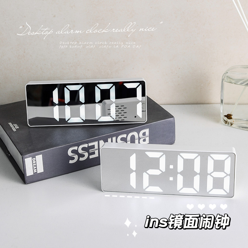 夜光镜面时钟ins桌面钟表时间表摆台式摆件led数字显示器电子闹钟