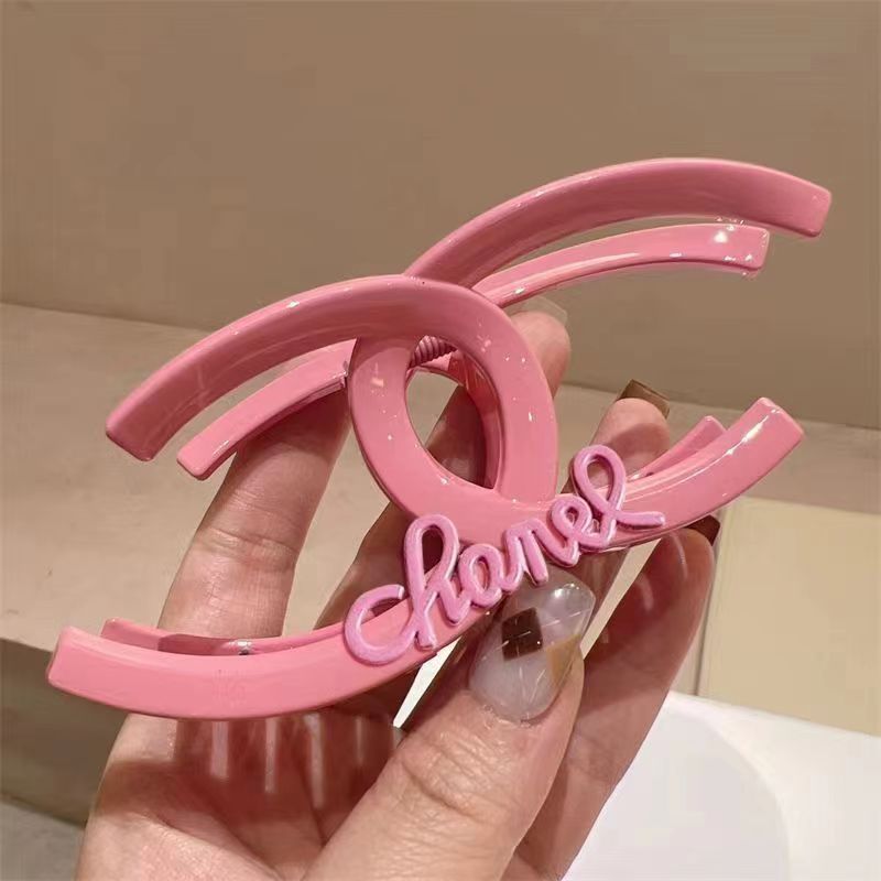 渐变彩色爆款多巴胺轻奢小众双C高级感百搭鲨鱼夹女个性设大抓夹