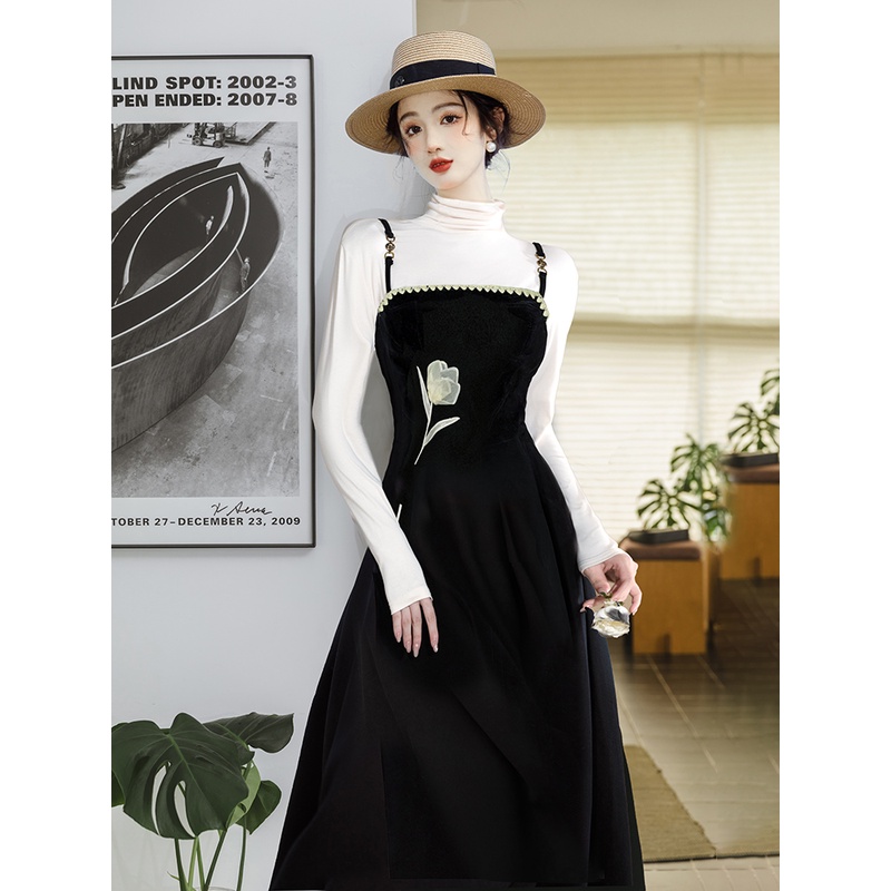 毛衣连衣裙两件套女2023新款秋冬立体花朵小黑裙套装高级感千金风