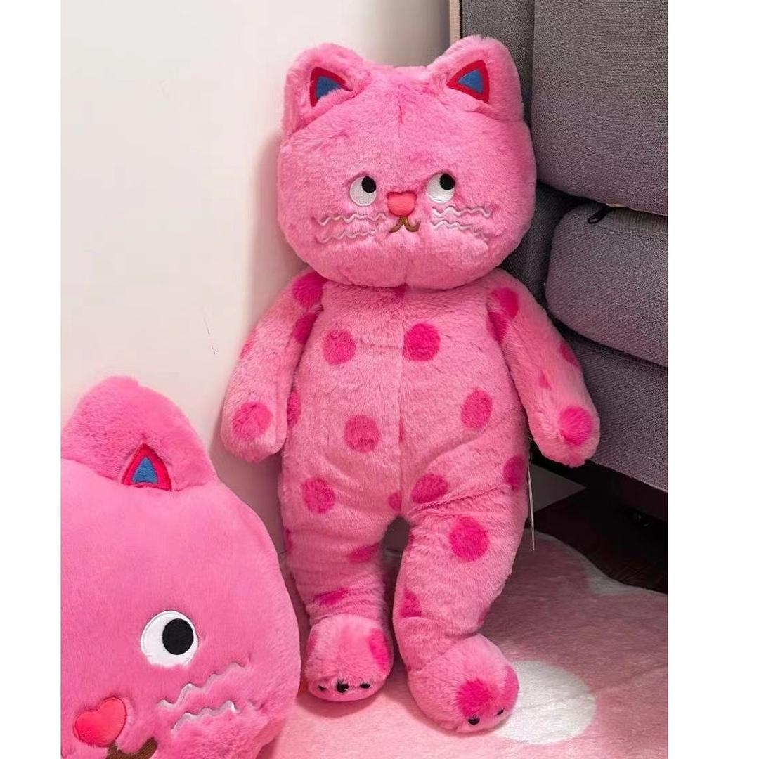 可爱波点猫咪靠垫抱枕公仔毛绒玩偶布娃娃陪睡抱枕女生生日礼物