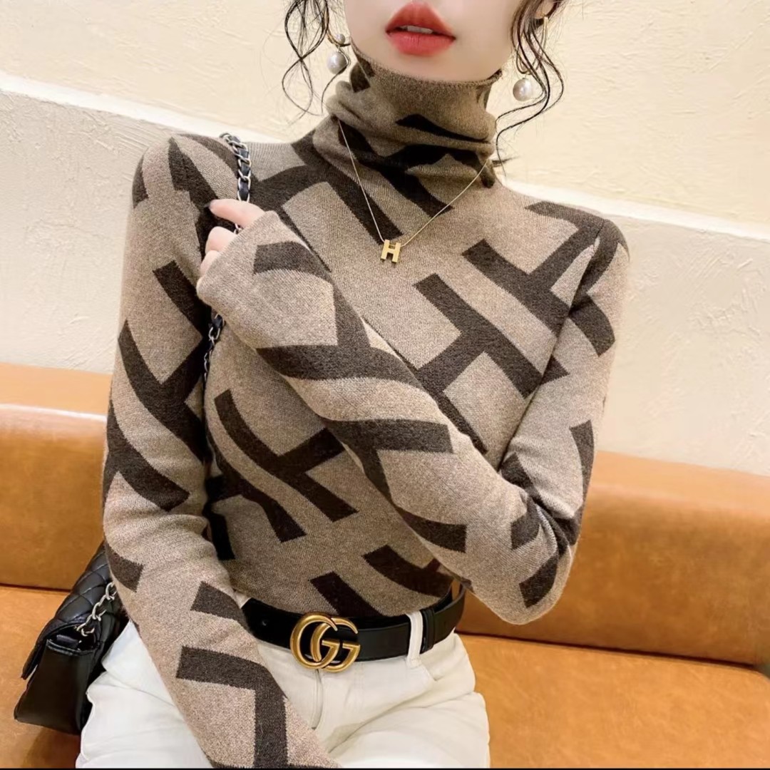 堆堆领毛衣女秋冬新款洋气时尚小熊三色提花针织衫打底衫修身