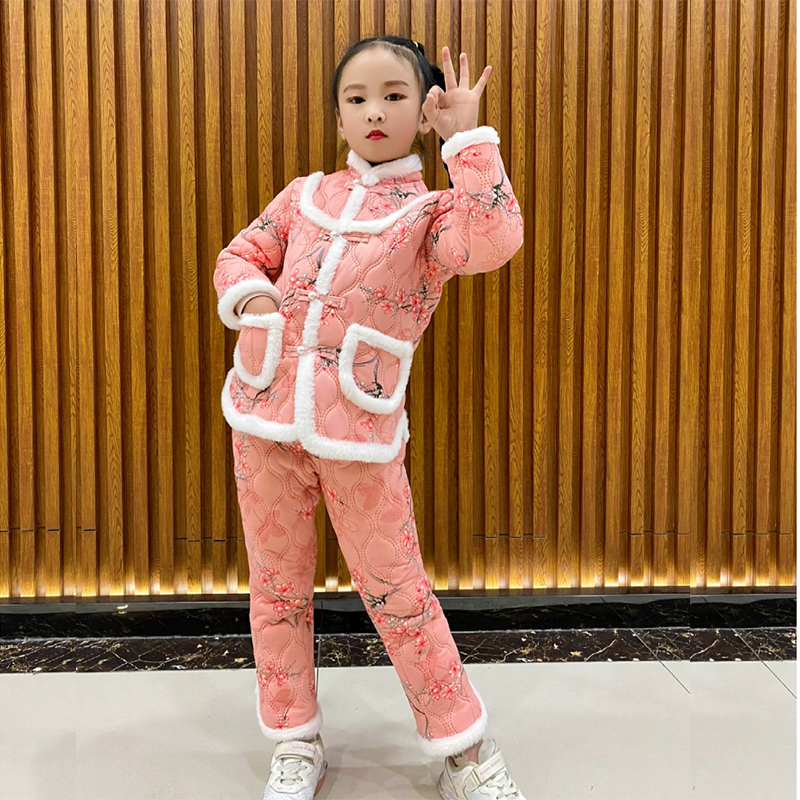 小孩中国风唐装棉衣洋气新款冬季儿童中式盘扣拜年服加绒加棉套装