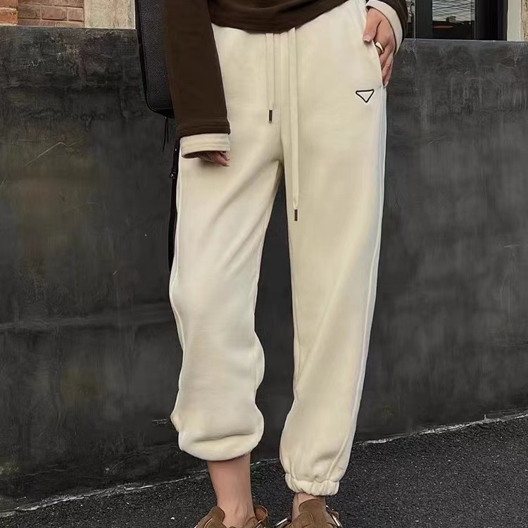 【阿布推荐】欧货2024秋冬新款刺绣三角标加绒加厚卫裤女松紧腰束脚