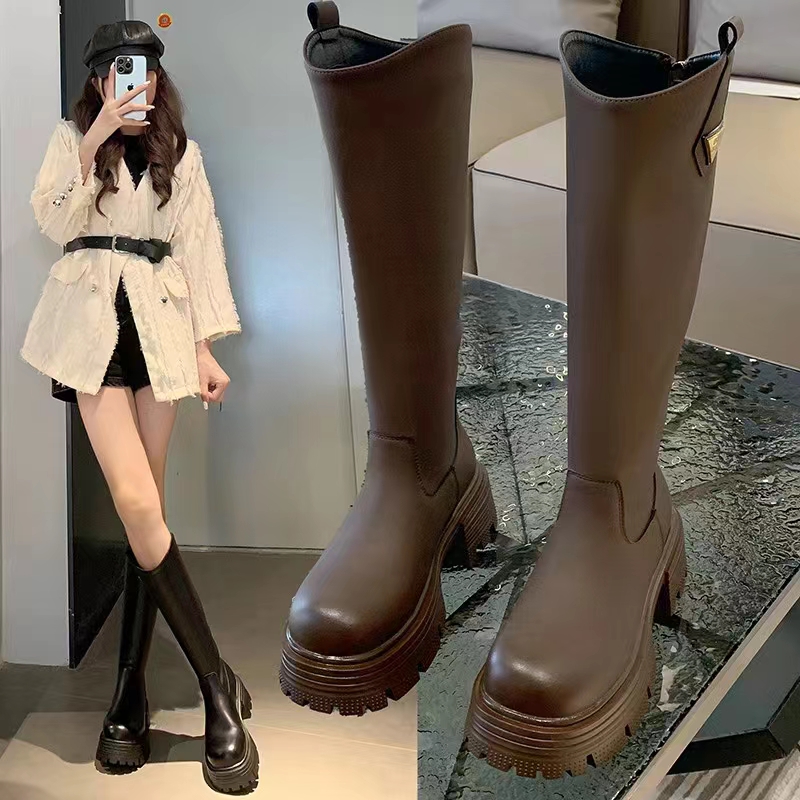 2023年秋冬新款独家定制miumiu爆款长筒靴