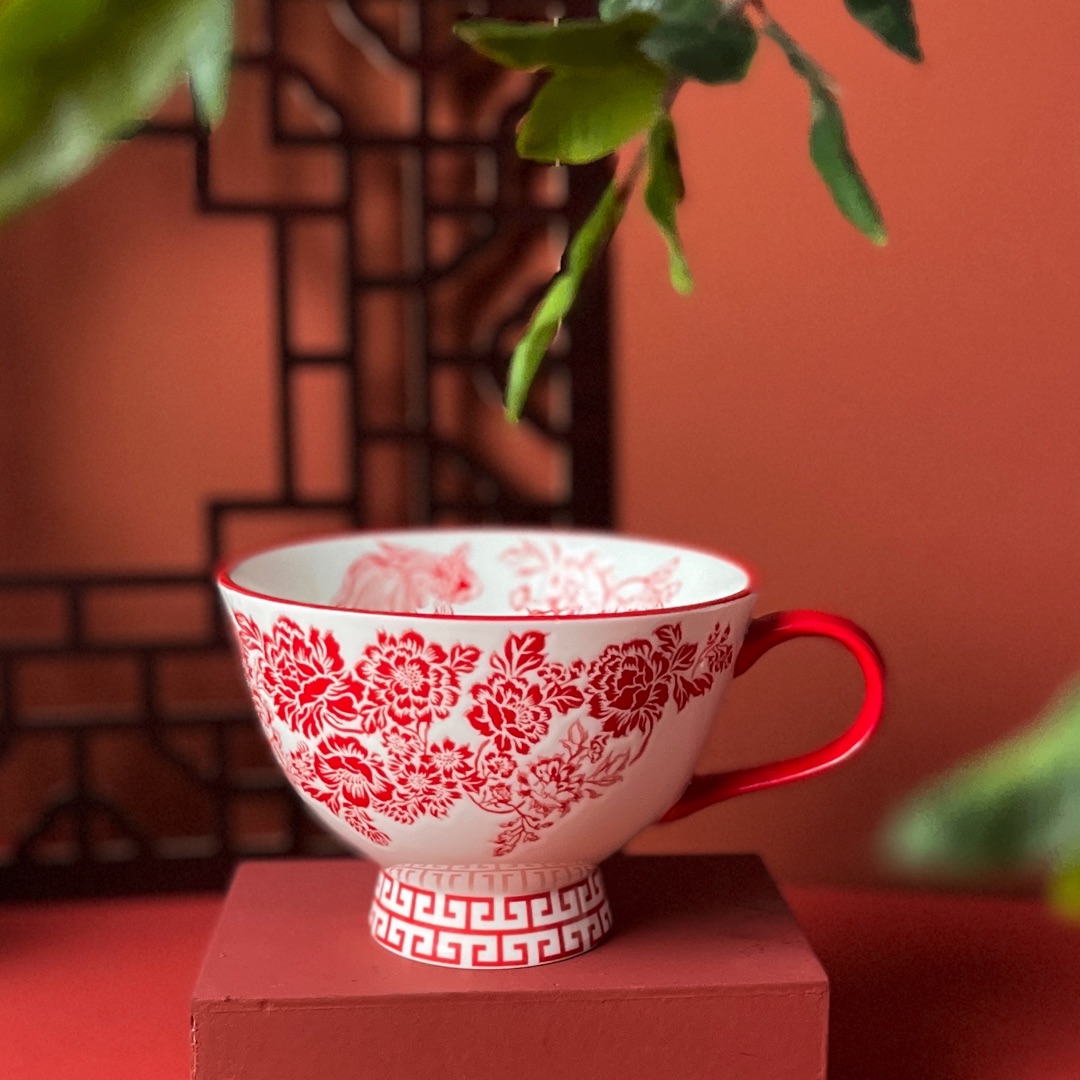 一杯美好早餐杯子【鱼跃花间】手绘浮雕马克杯高颜值耐高温陶瓷水杯