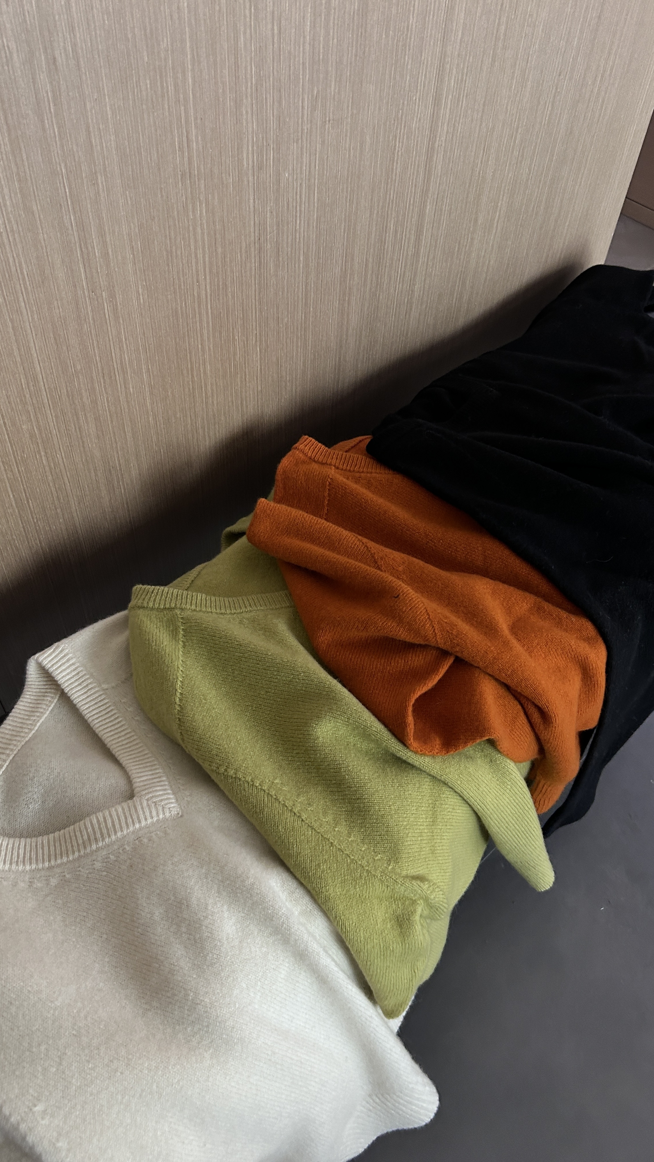 JIUJIU【奥菲利亚】套头V领韩版ins时尚百搭毛针织衫1018