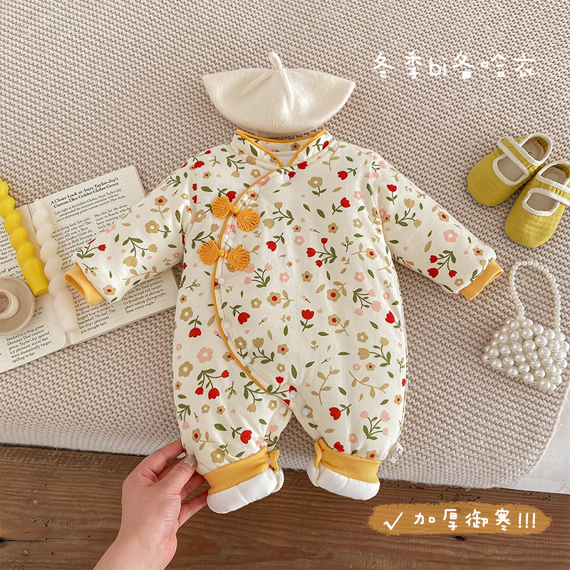 23婴儿厚棉衣夹棉连体衣新生儿女宝宝哈衣外穿旗袍洋气秋冬款潮YG