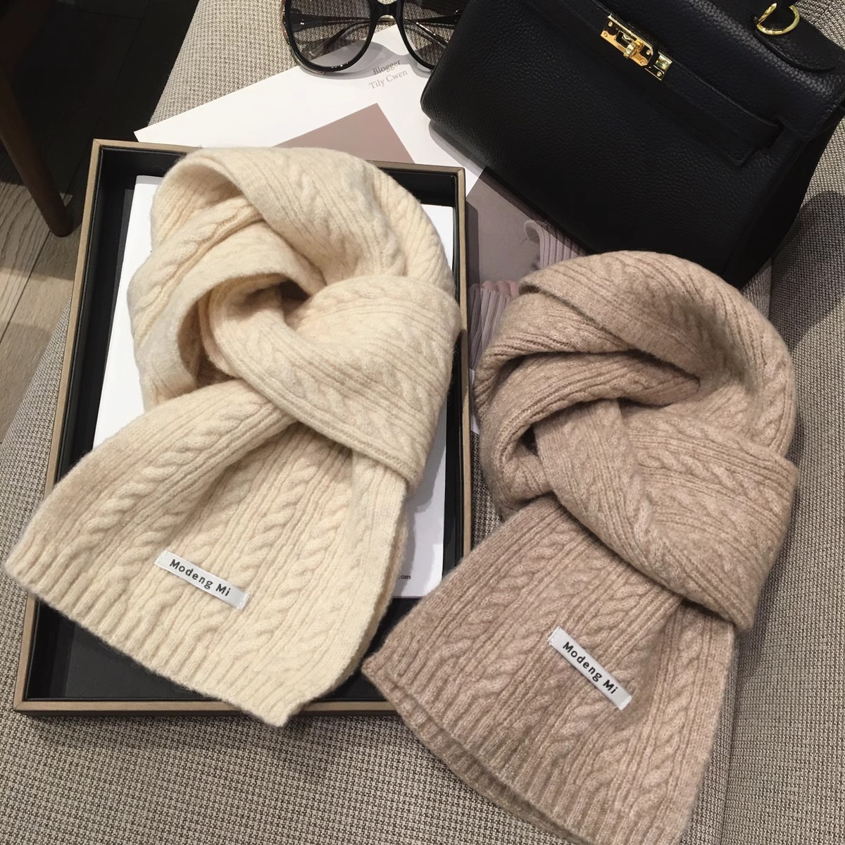 韩系百搭纯色羊毛混纺麻花围巾女加厚保暖冬季仿羊绒毛线针织围脖