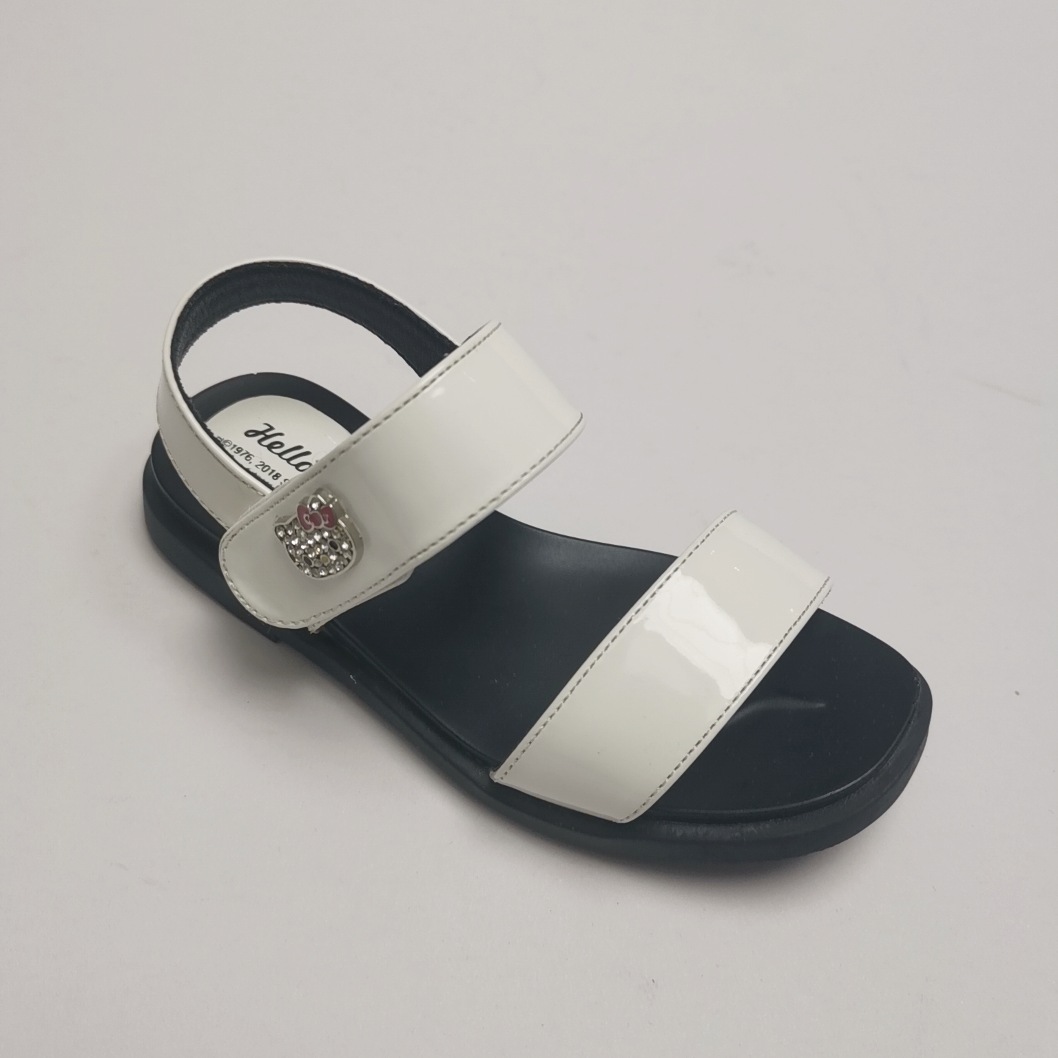 正常尺码 时尚童鞋 儿童运动鞋     K8625341 白色