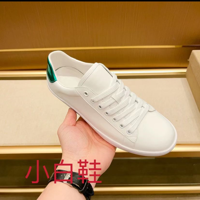 ZHHF{情侣款}时尚街头运动鞋四季款顶小白鞋
