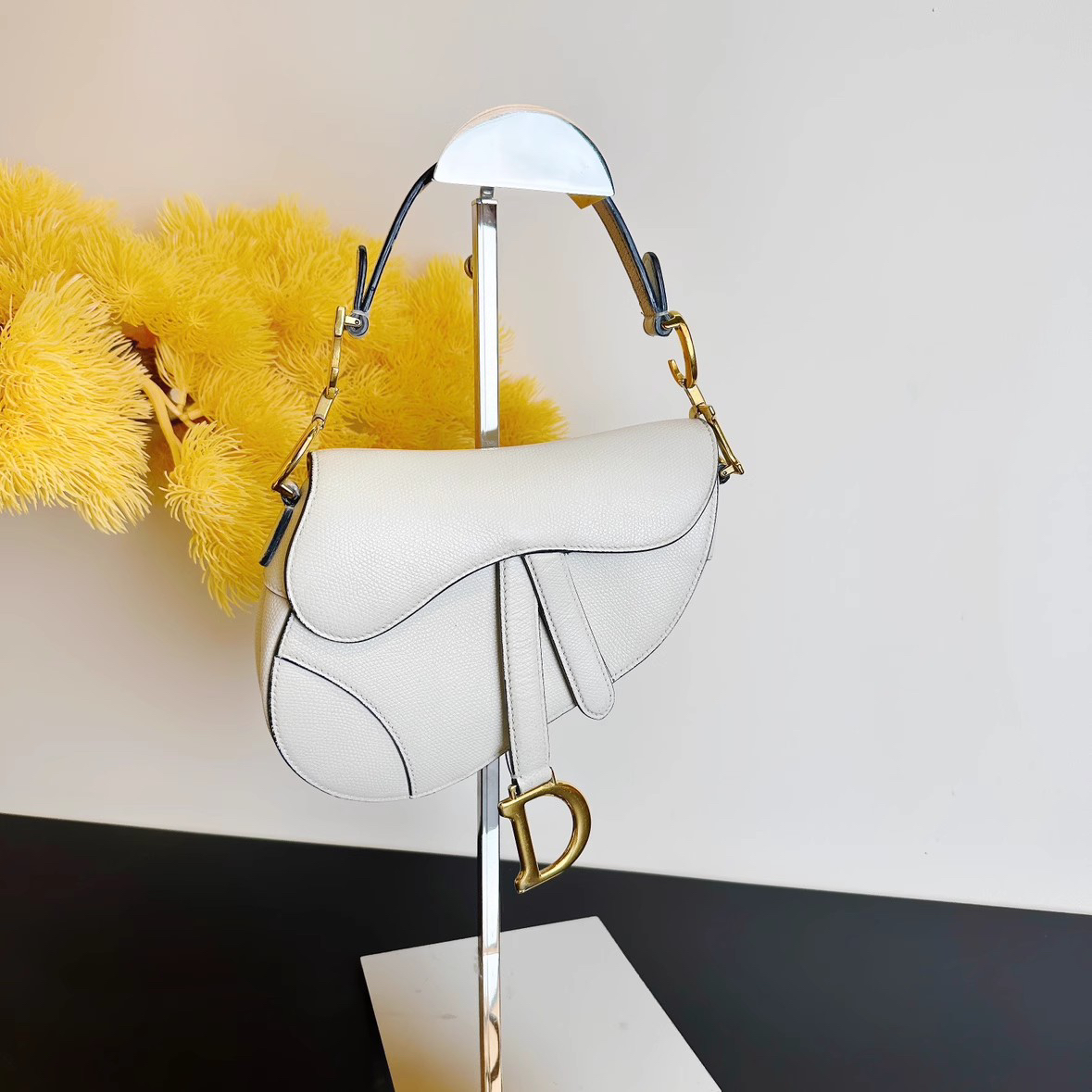 95新 Dior/迪奥 Saddle 小号 白色 马鞍包