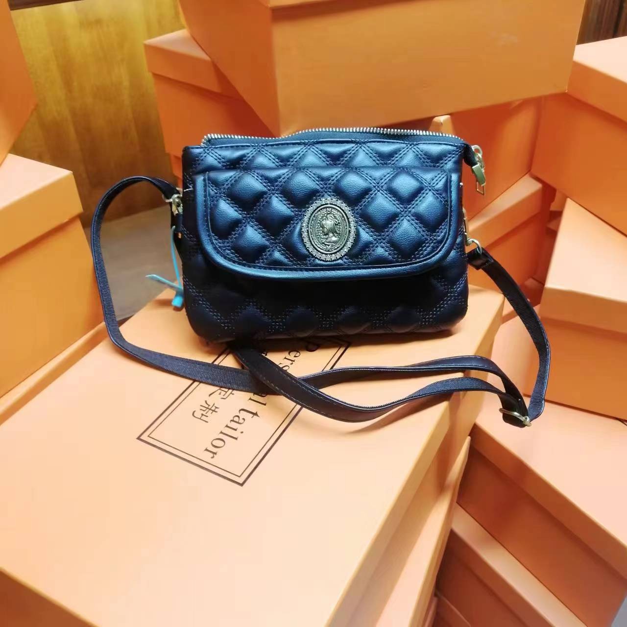 孤品 201 黑 高品质女包 （限购1单 ）