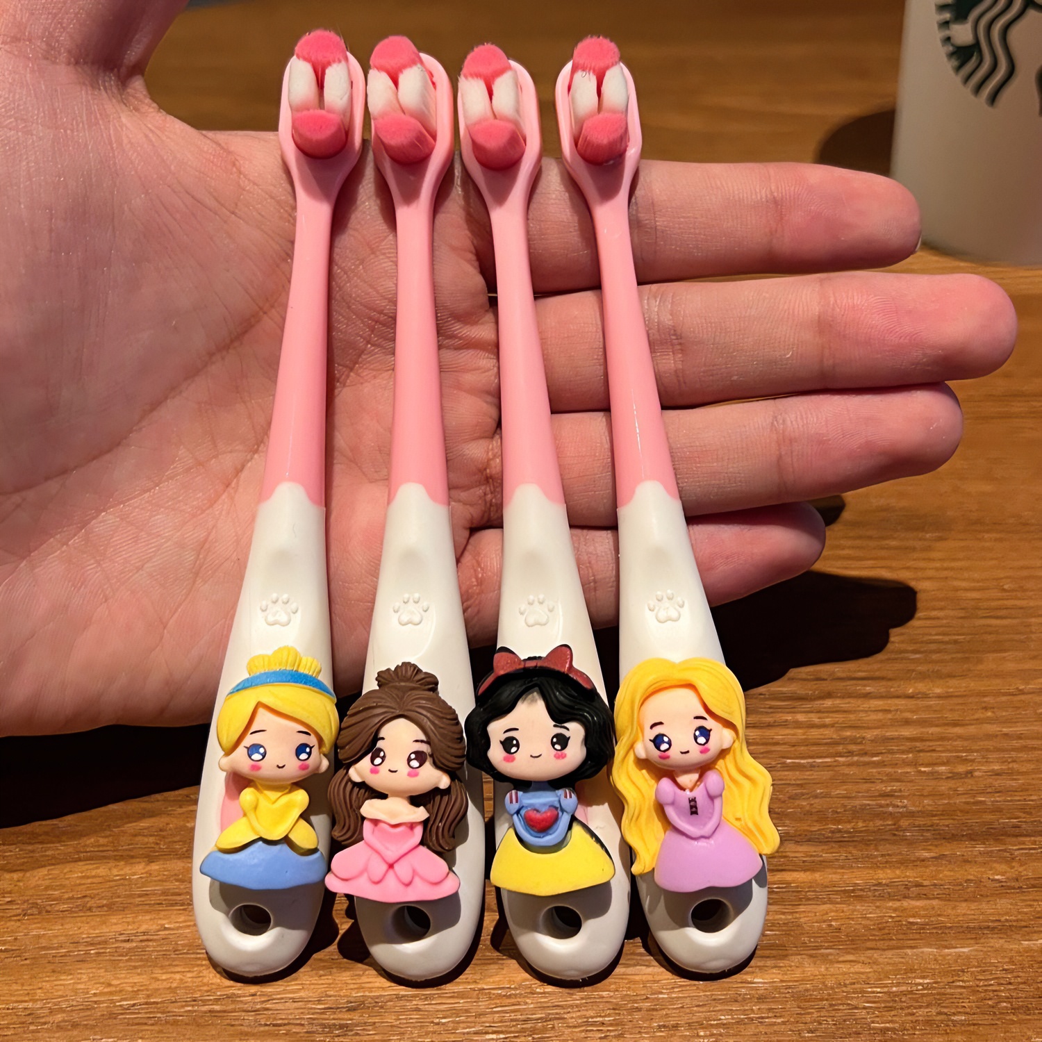 儿童软毛牙刷宝宝0-1-2-3到6一12岁半以上牙膏婴儿婴幼儿乳牙小孩