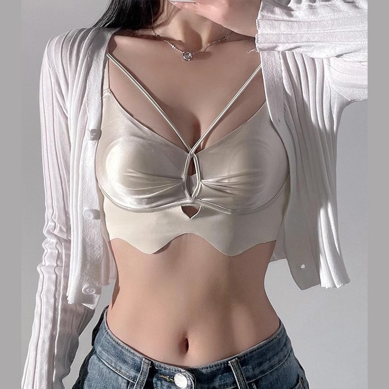 蚂蚁Q娃夏季大胸显小内衣超薄款无痕上托防下垂无钢圈文胸罩少女