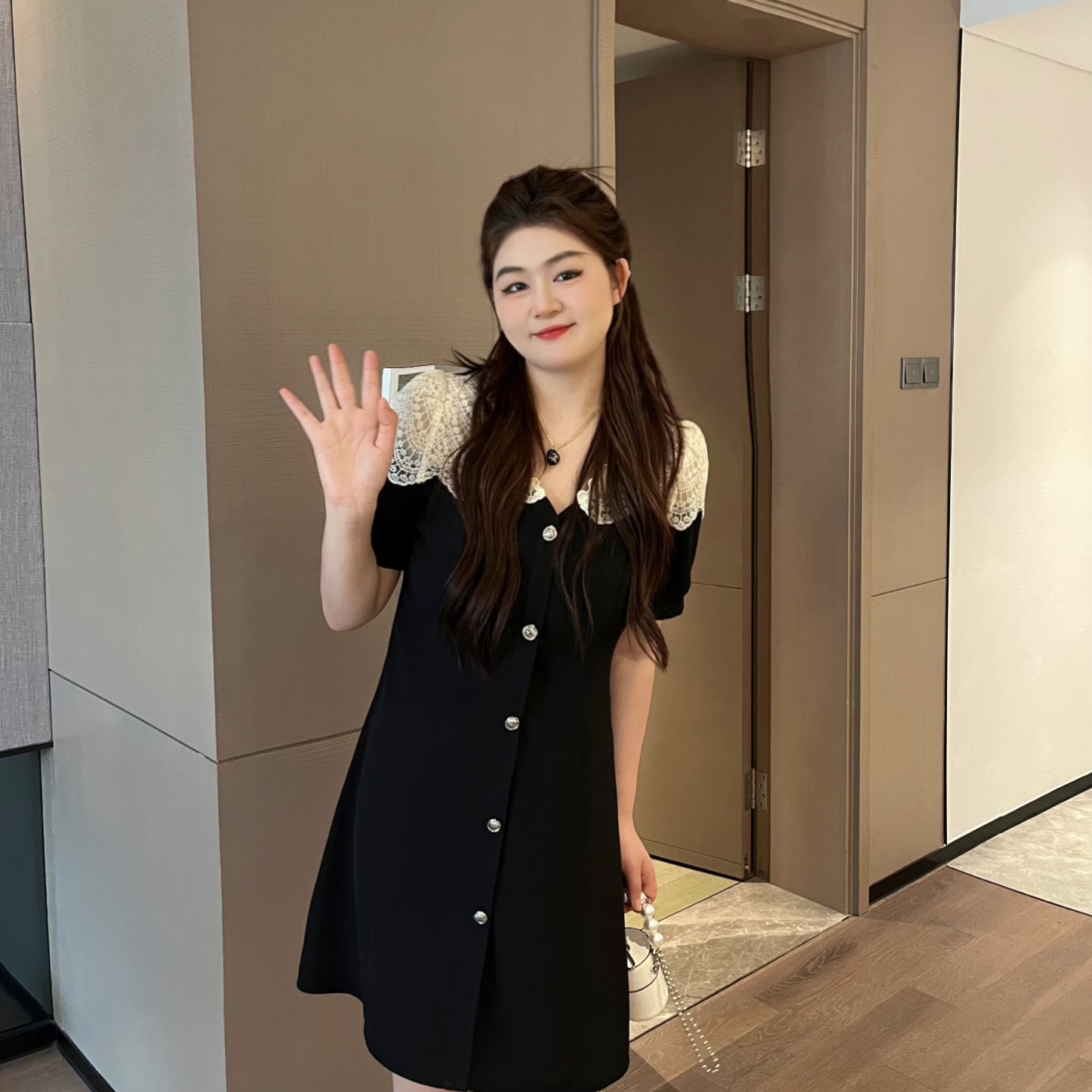 NANXU/楠序源子微胖大码女装2023夏小香风连衣裙法式小黑裙YZ8317