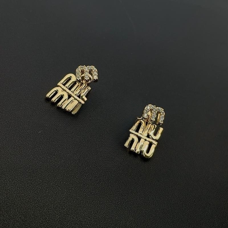 铜合金耳饰 3236女士耳饰设计师气质百搭简约B317