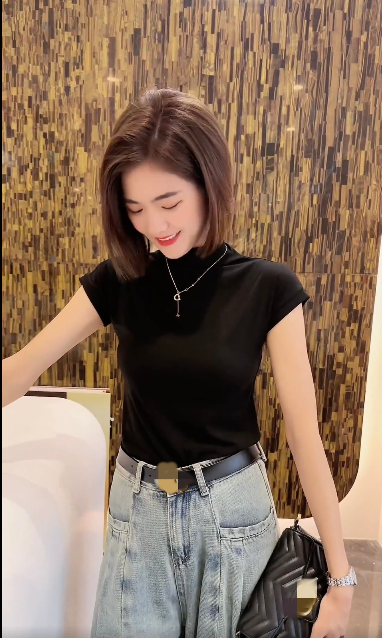 简爱女装 半高领短袖 1102