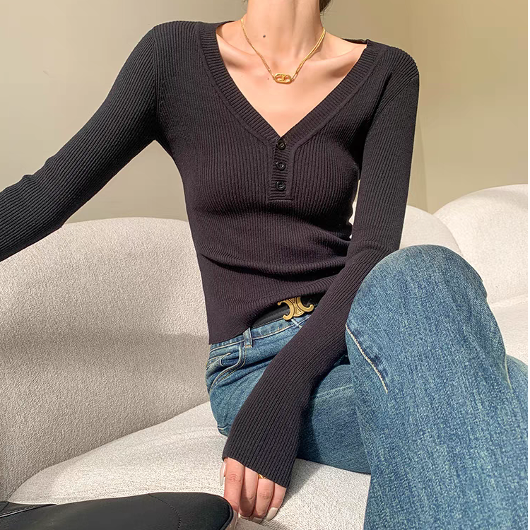 黑色V领长袖针织衫女秋冬zf新款修身显瘦打底内搭上衣纯色百搭