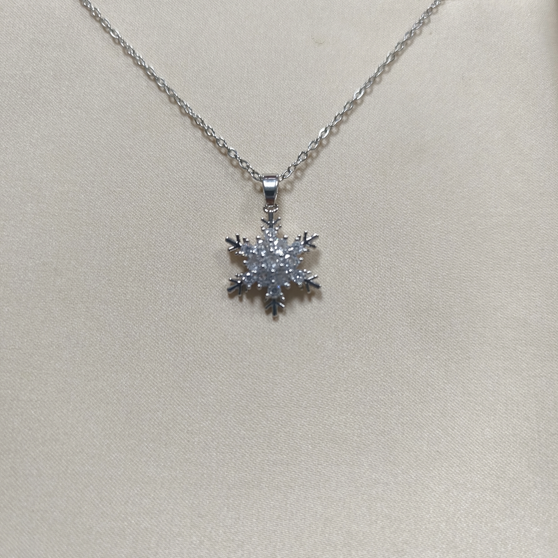 钛钢项链 【A62】新款轻奢小众设计感几何银色雪花百搭项链TGXL1024