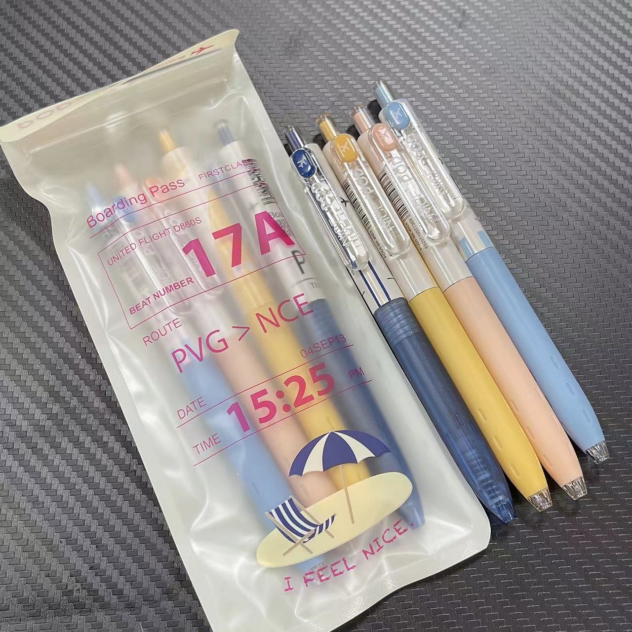 白金小爱豆限定登机牌系列中性笔0.5黑色考试用