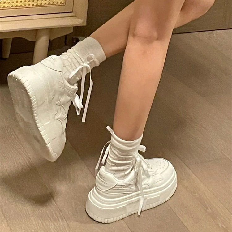 爆款厚底小白鞋女春季白色休闲小众百搭圆头系带板鞋时尚insSKS9