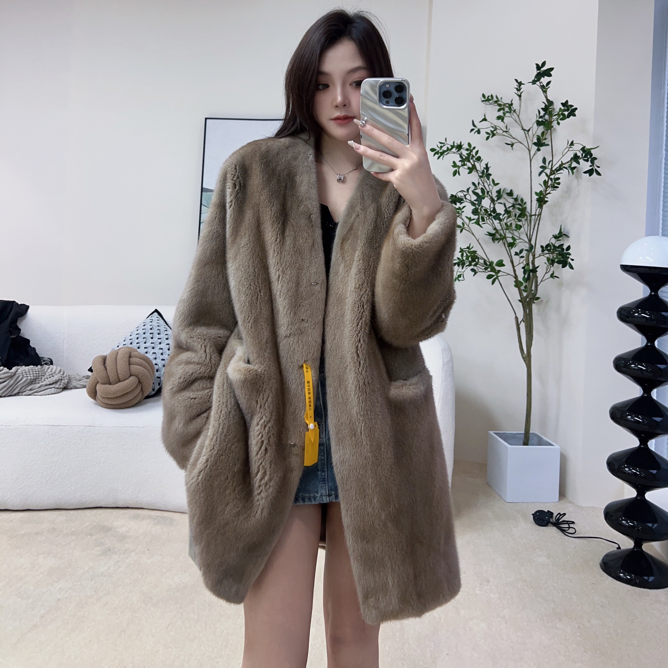 【袁袁】2023新款整貂天鹅绒级水貂毛皮草外套女貂皮