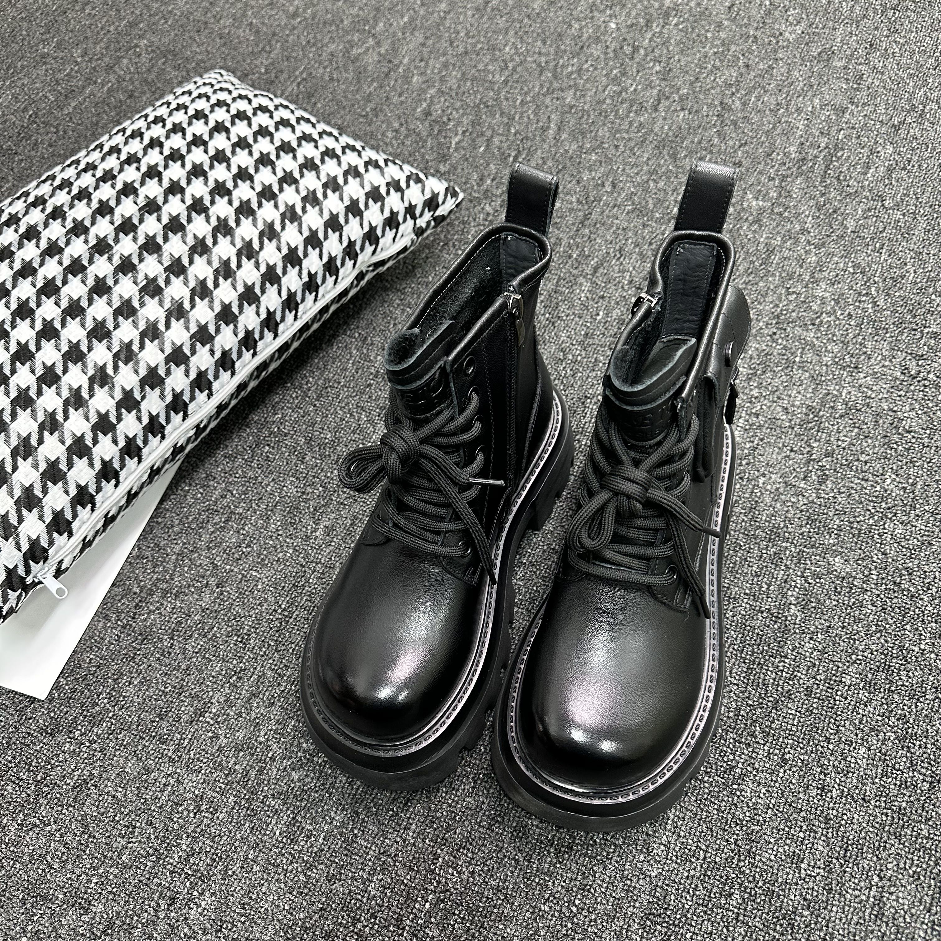 冬季款英伦风舒适百搭马丁靴2023女士女靴 23788 高版