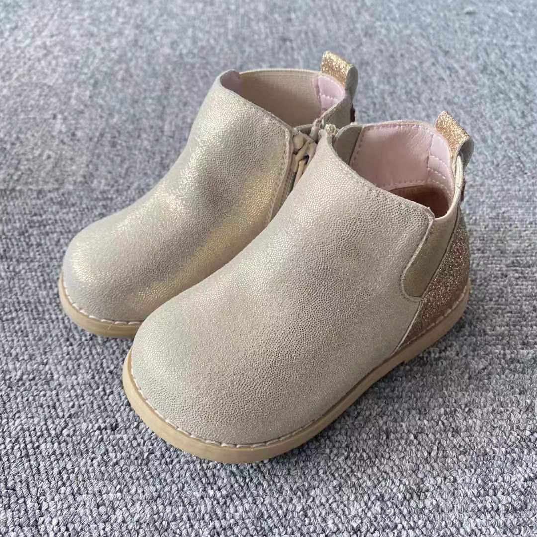 712x秋冬女童潮流时尚款衣服靴子
