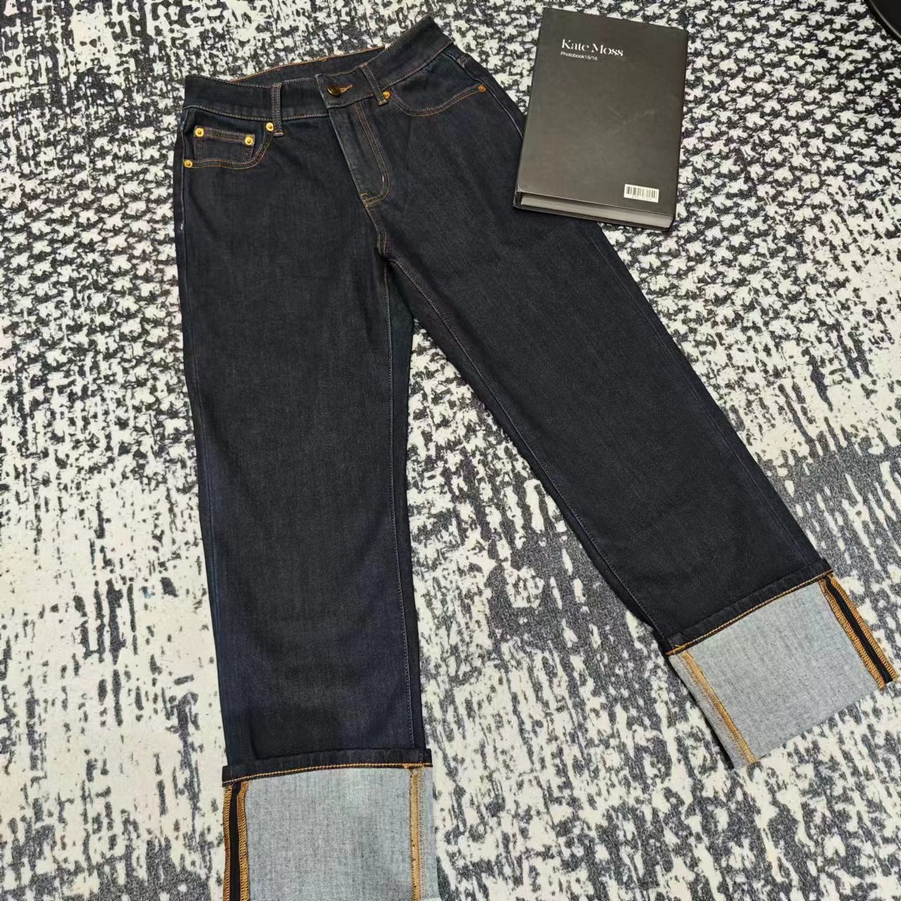 VV&AA 秋冬新款时尚百搭英伦风修身显瘦直筒深蓝牛仔裤XX2843