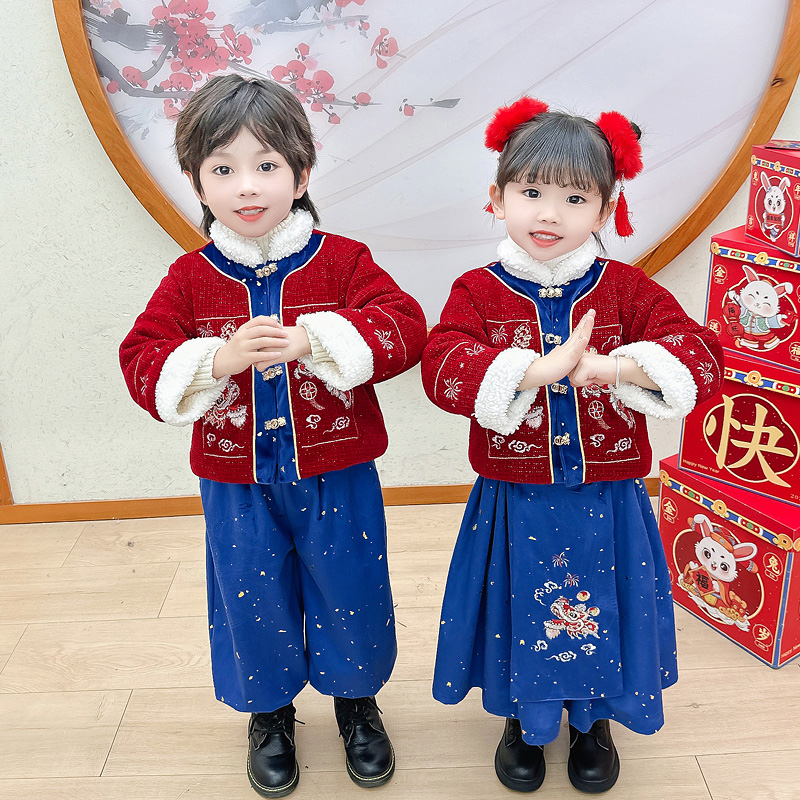 兄妹装加绒汉服刺绣年服套装2024冬装男女宝宝幼儿园元旦演出服潮