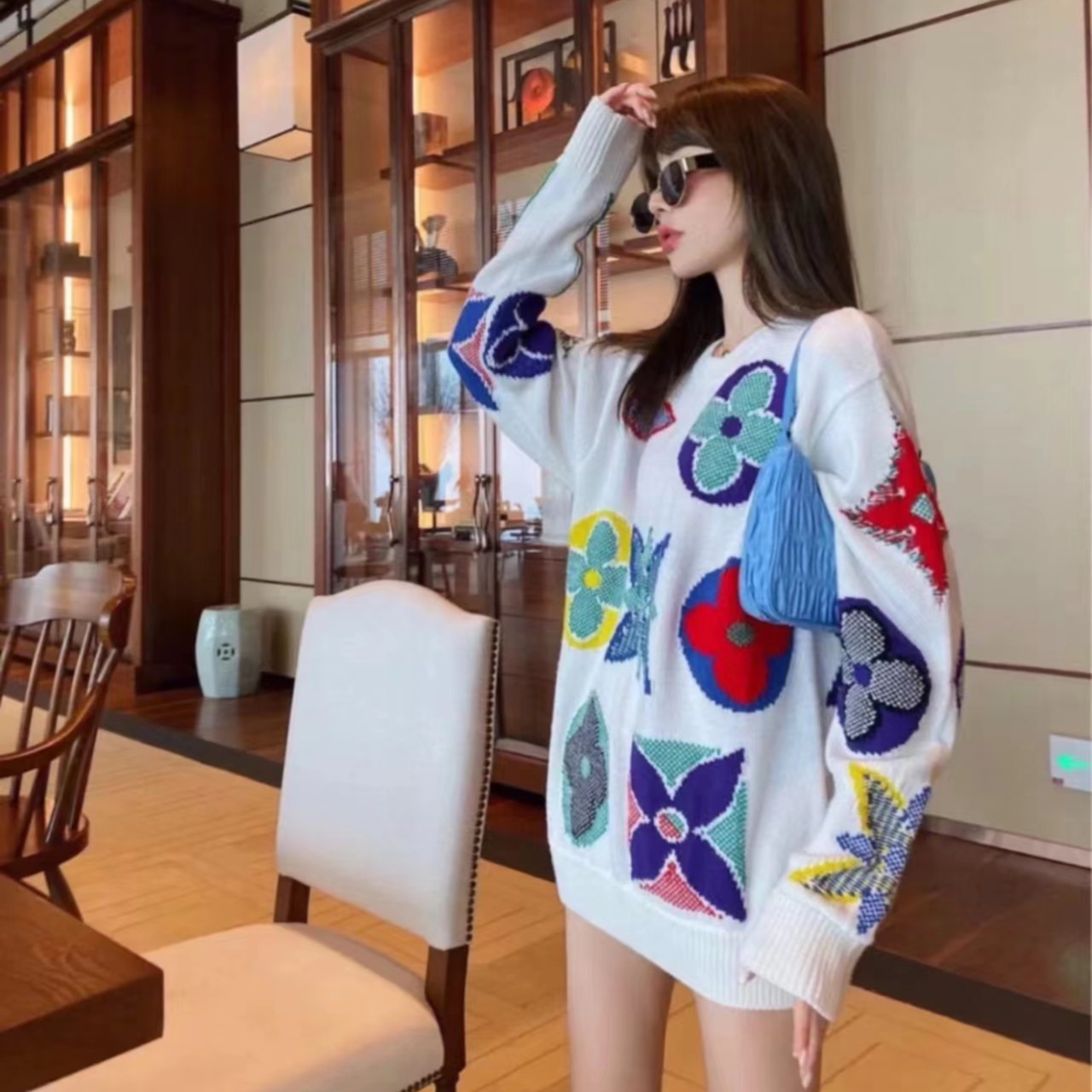 全新未使用  Louis Vuitton 白色老花印花针织毛衣/L码