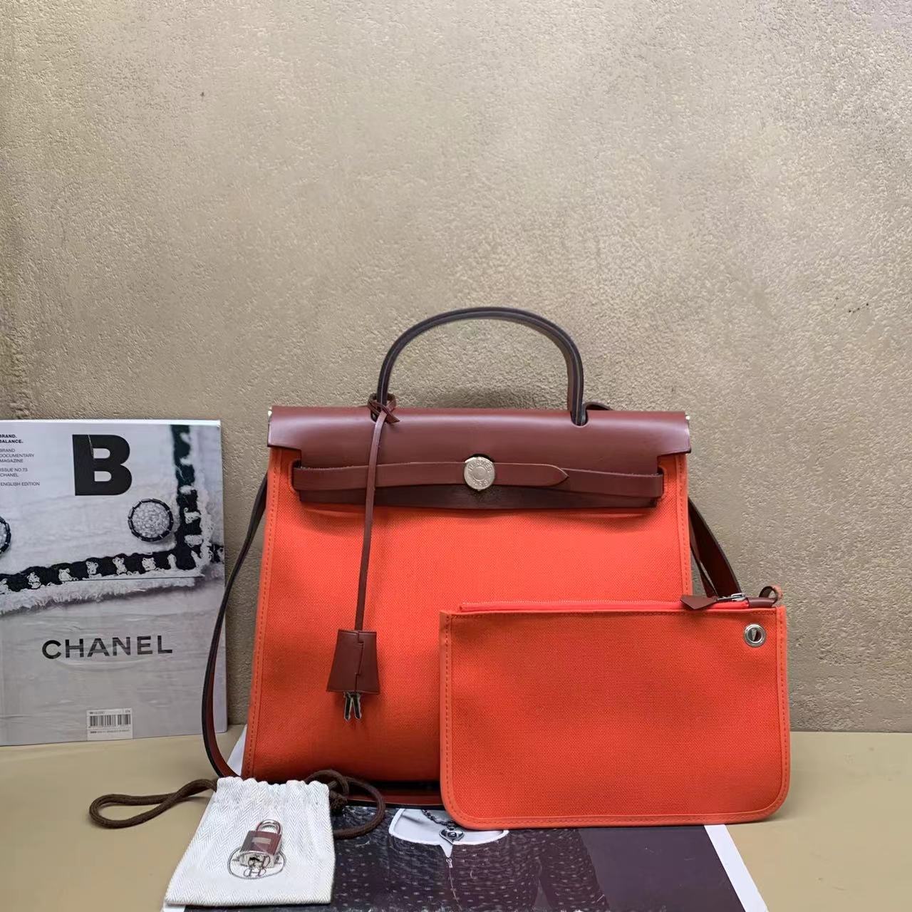 95新   壹臻中古/Hermes 橘红色herbag 31Y刻 dx7171