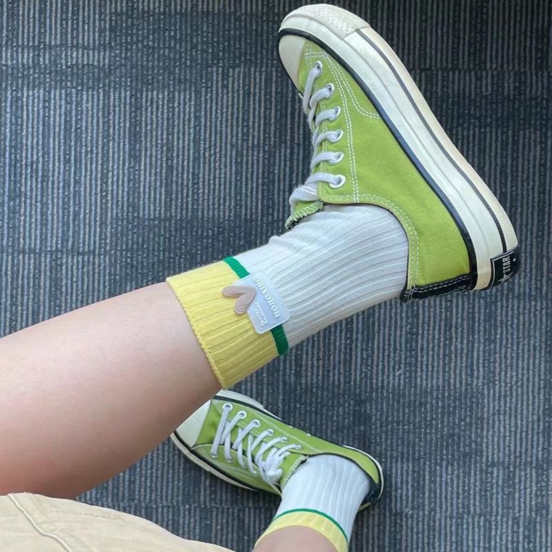 粉色爱心软标潮袜女秋冬中筒袜子女拼色长筒多巴胺穿搭堆小优成品