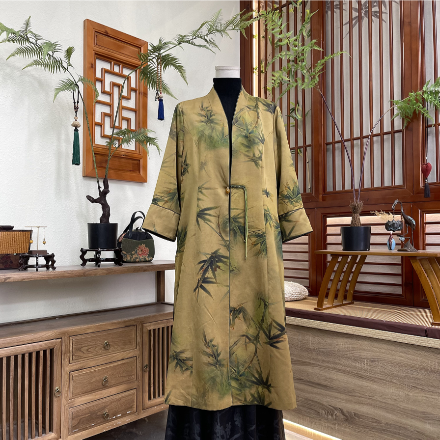 江南凤羽【春华】春季新品轻中式大气雅致重磅香云纱风衣FYC1072