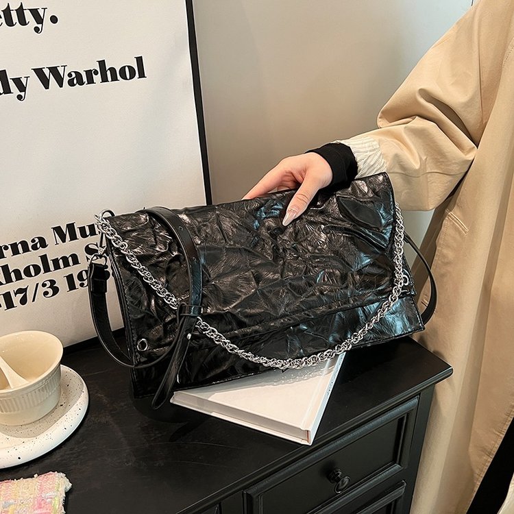 小包包小众腋下包休闲时尚新款毛绒拉链斜挎包女包爆款托特包