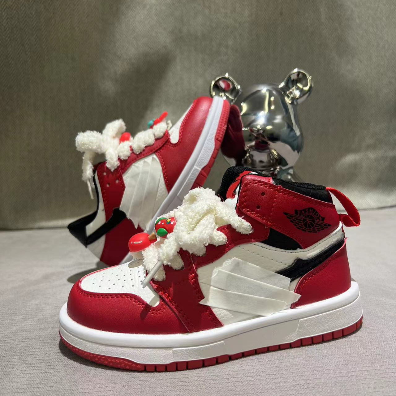 儿童高帮板鞋男童百搭运动鞋2023秋冬新款女童加绒潮鞋ins低帮鞋