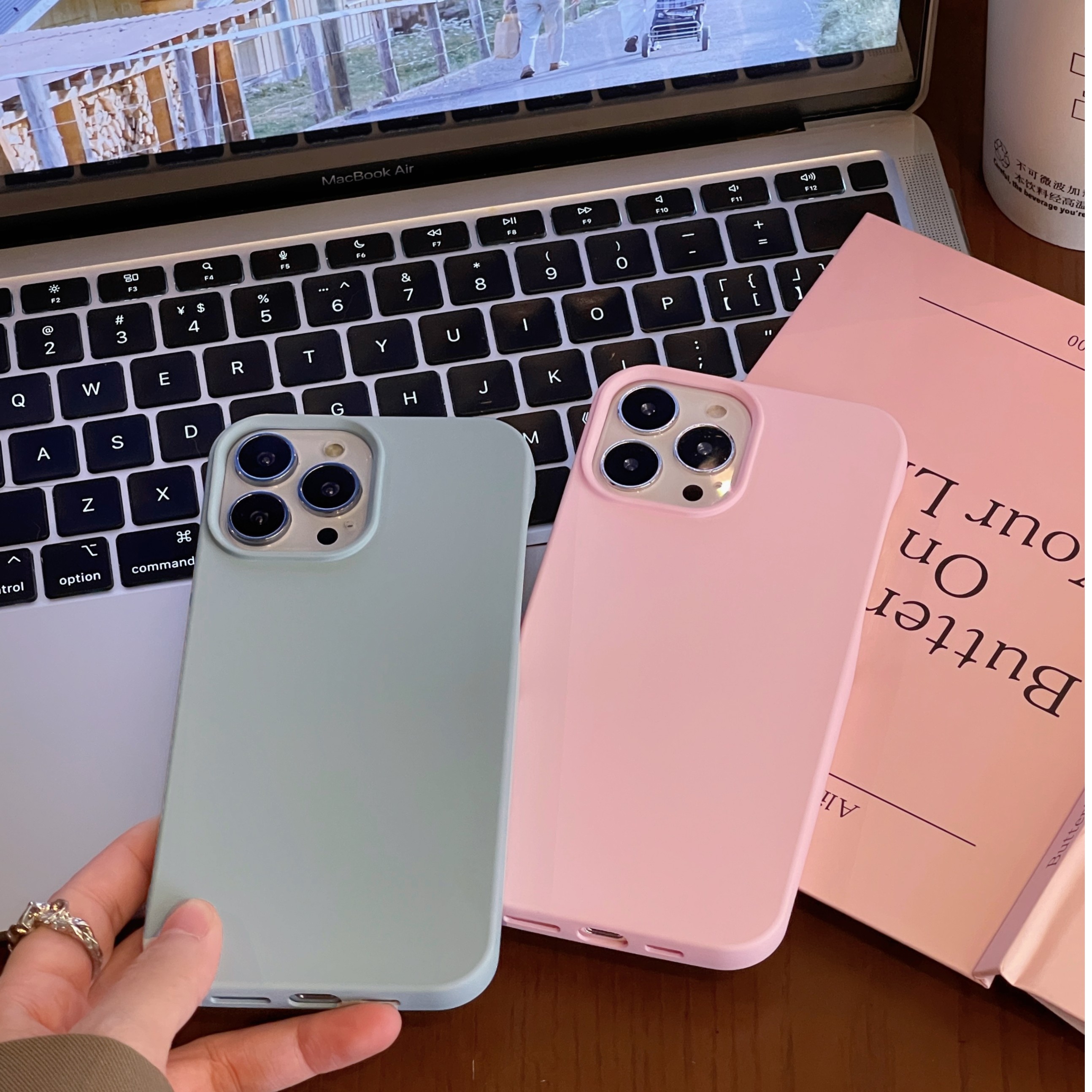 苹果13纯色透明手机壳iPhone14软硅胶半包简约12防摔11新款xr/s