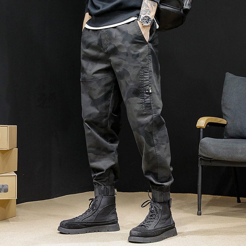 迷彩工装裤男潮牌秋冬款加绒加厚宽松大码束脚裤子男美式休闲长裤