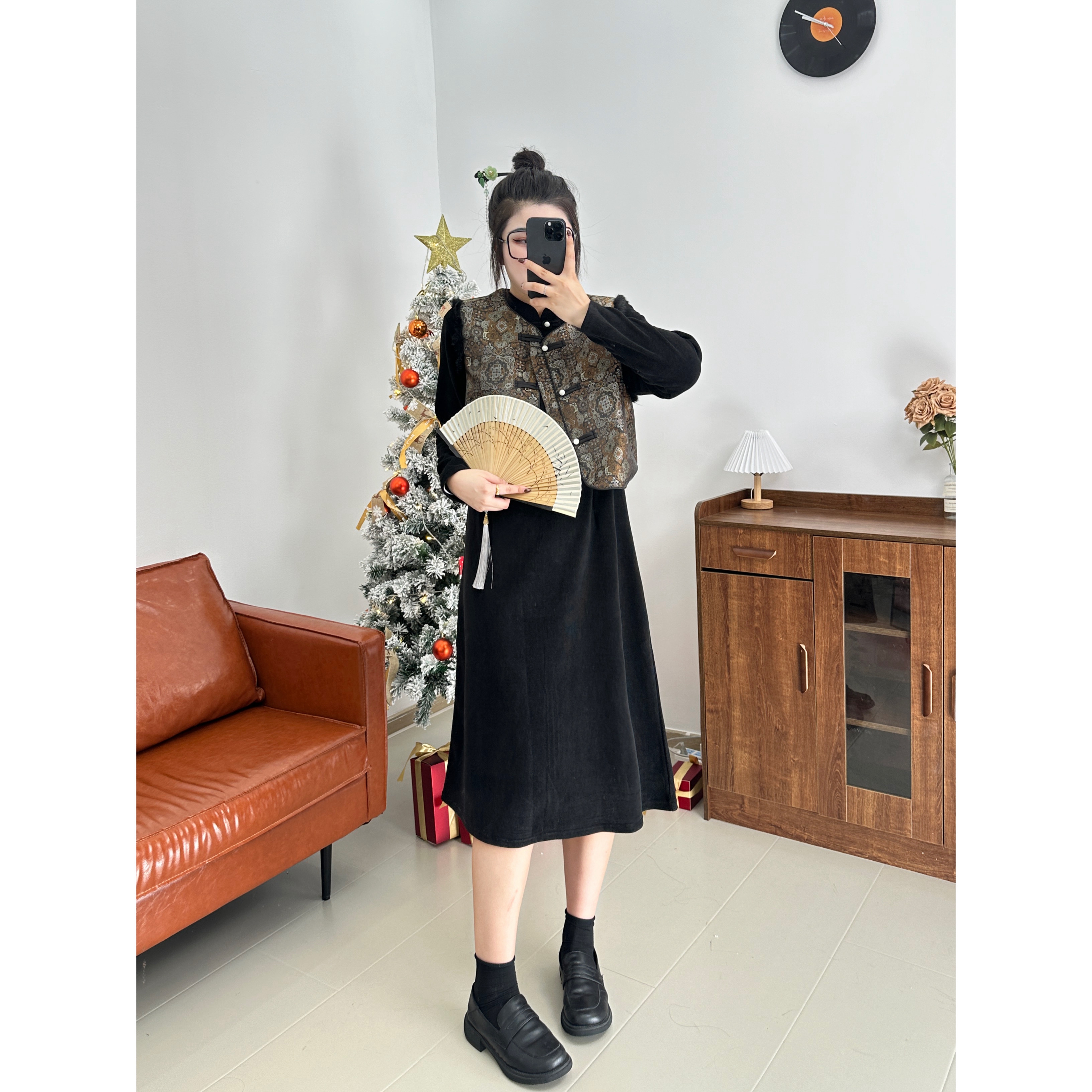 中国风大码女装新年战袍中式国风盘扣连衣裙马甲两件套卫衣套装裙