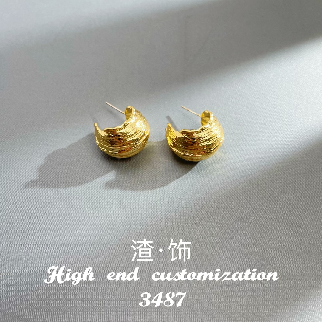 设计师款熔岩耳饰~3487